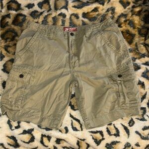 Arizona Jean Company Olive Cargo Shorts